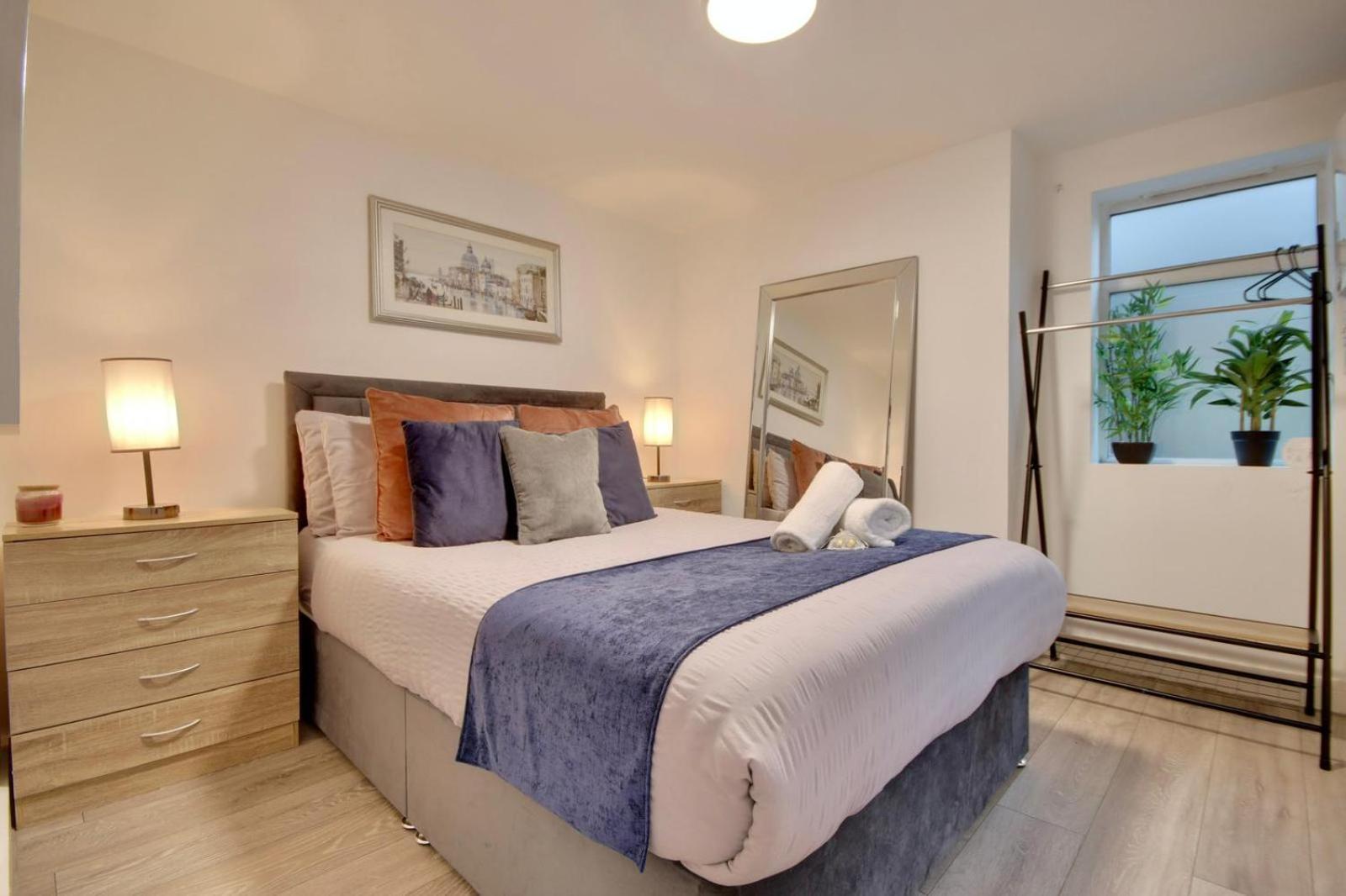 Southsea Getaway Apartment With Pool Table And Hot Tub Portsmouth Eksteriør bilde